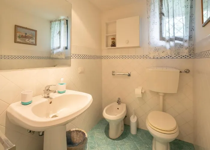 La Casa Di Madina - Flo *